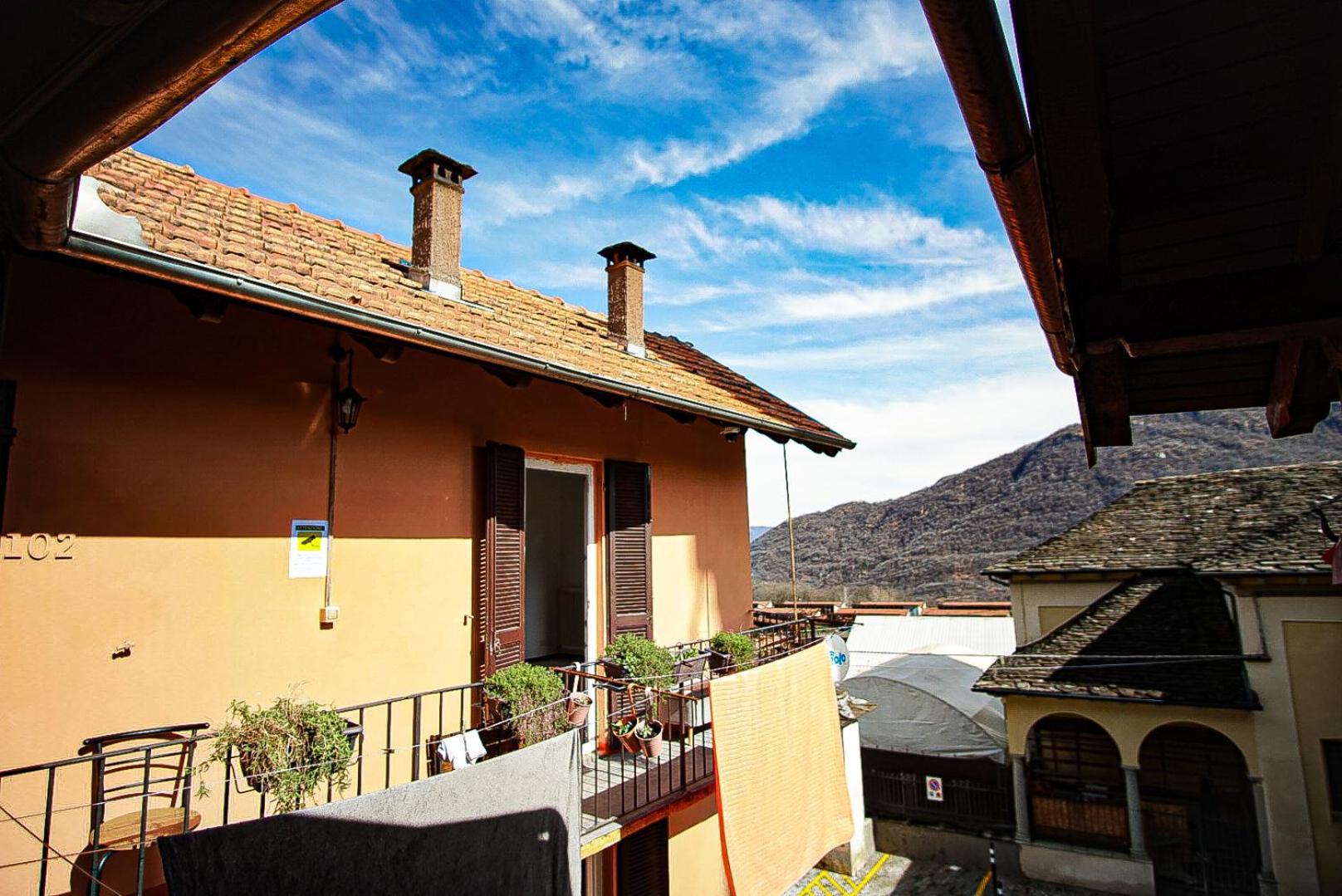 A D Rooms - Il Campanile Casale Corte Cerro Exteriör bild